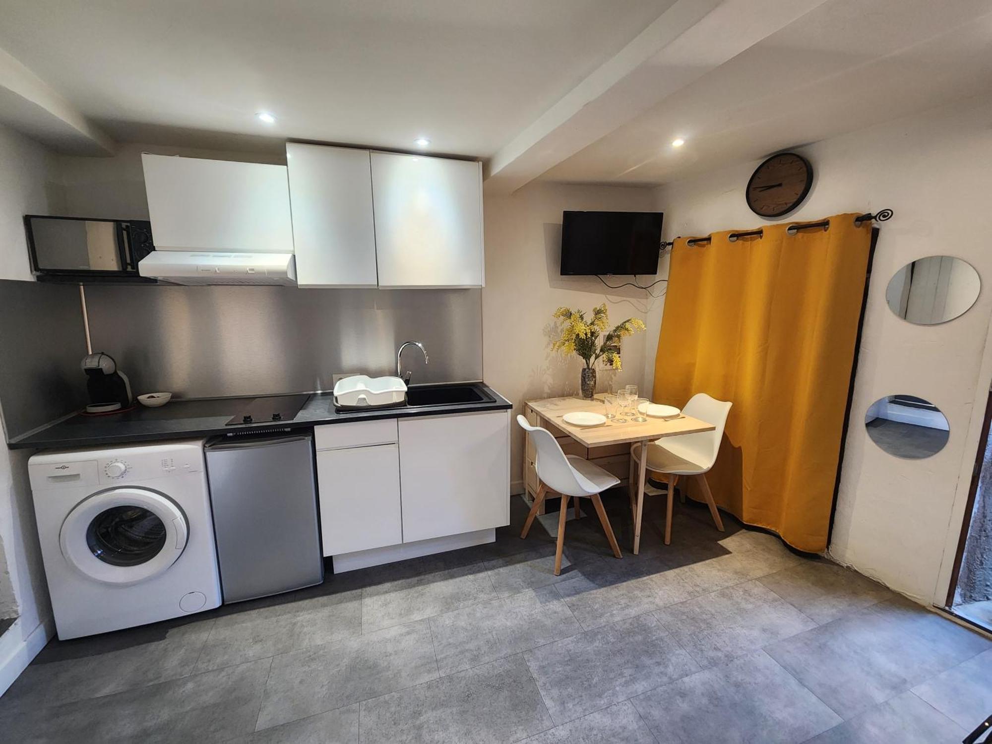 Parfum Mimosa Apartment กราส ภายนอก รูปภาพ